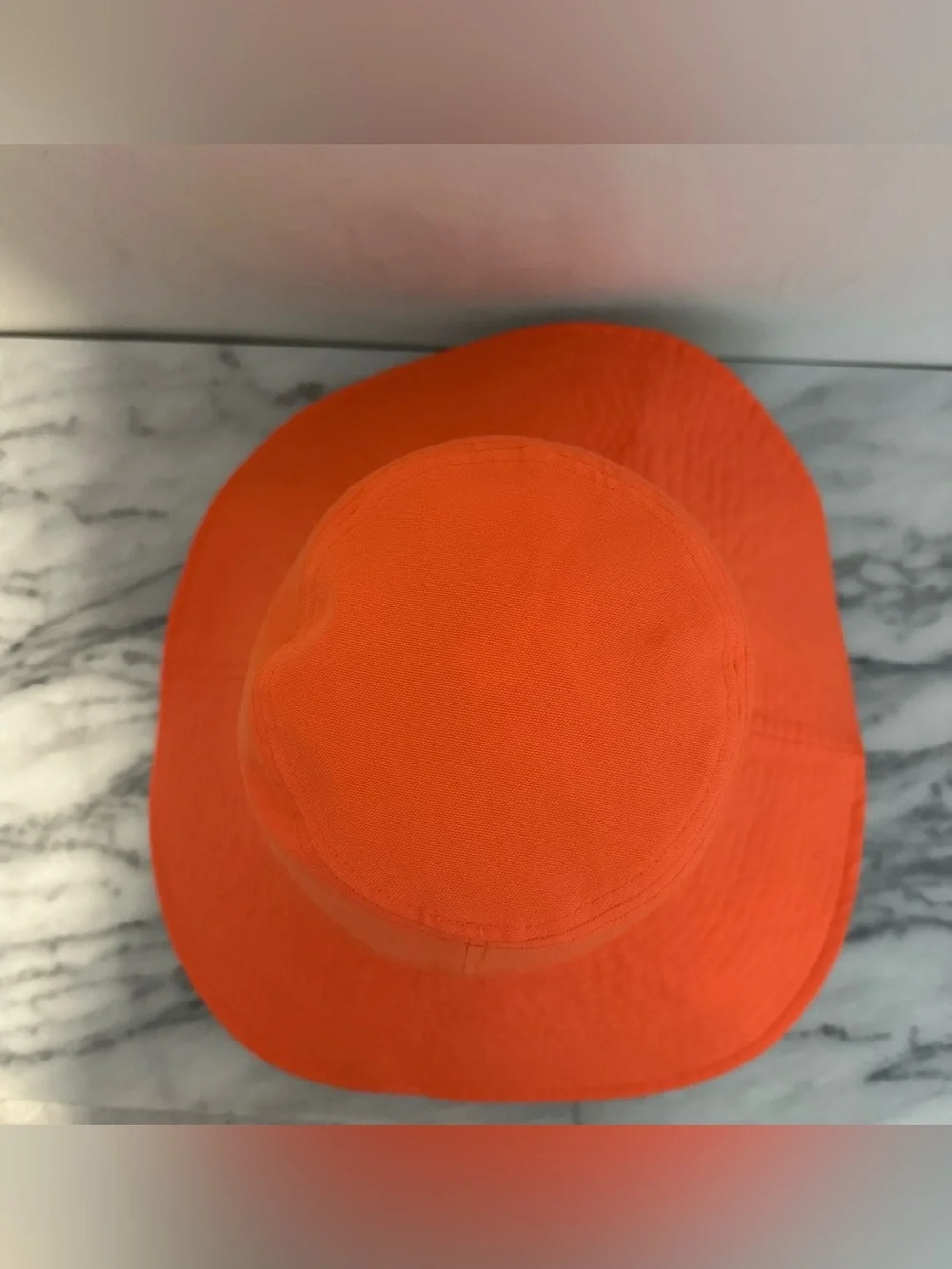 Lilly Pulitzer UPF 50+ Reversible Sun Hat in the Bahamian Rhapsody Excellent